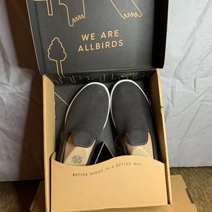 Allbirds lounger in gray mesh